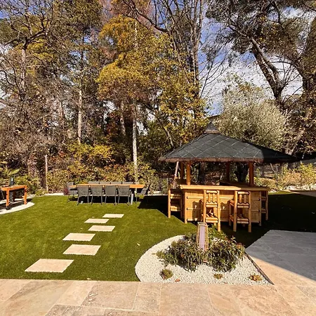 Luxury Riviera Villa* Short Walk To & Center 빌라