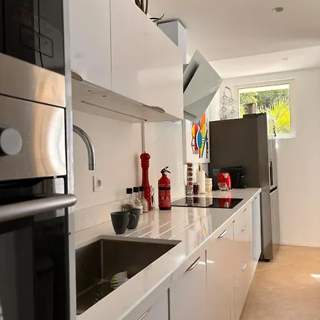 Luxury Riviera Villa* Short Walk To & Center 빌라