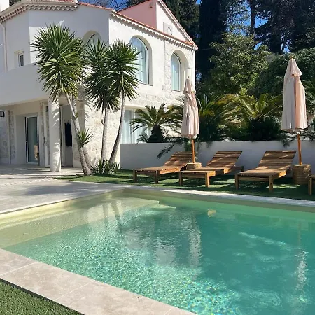 Luxury Riviera Villa* Short Walk To & Center *